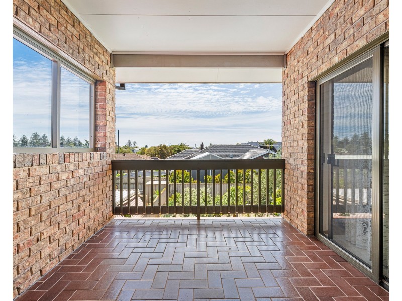 13 Sir Ross Smith Avenue, North Haven SA 5018