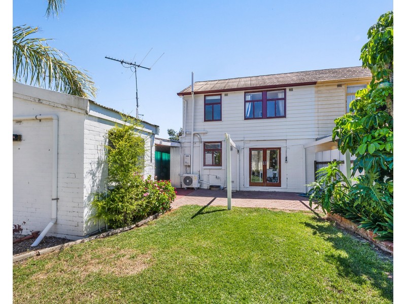 14 Carlton Crescent, Woodville North SA 5012