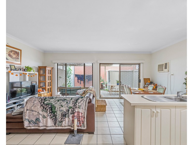 92 Langham Place, Port Adelaide SA 5015