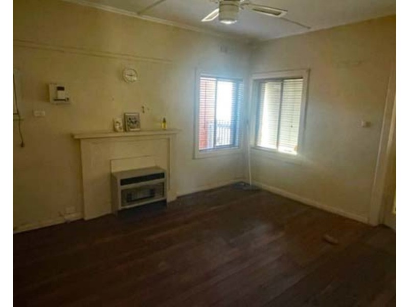 5 Vee Drive, Woodville North SA 5012