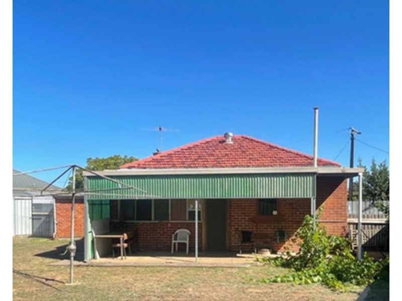 5 Vee Drive, Woodville North SA 5012