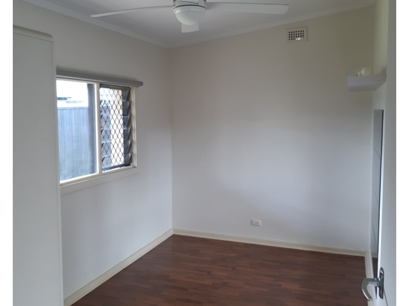 102 New Street, Queenstown SA 5014