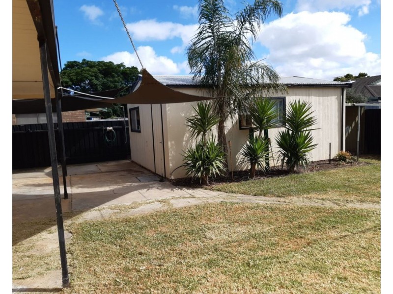 102 New Street, Queenstown SA 5014