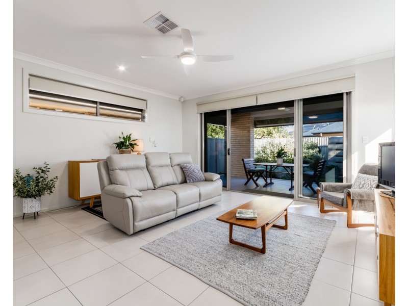 56 Bucknall Road, Glanville SA 5015