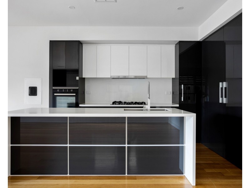 5  Lomond Court, West Lakes SA 5021