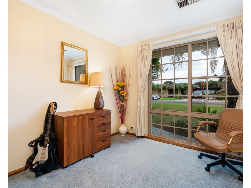 12 Fotheringham Road, North Haven SA 5018