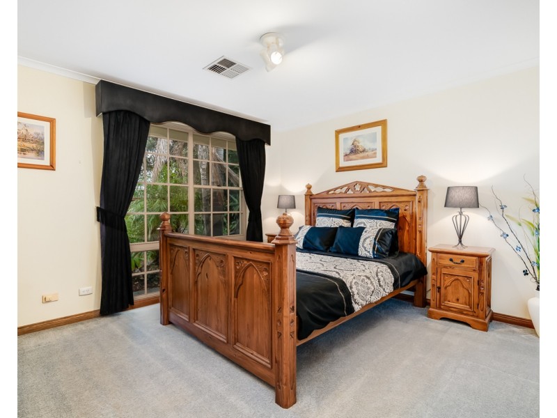 12 Fotheringham Road, North Haven SA 5018