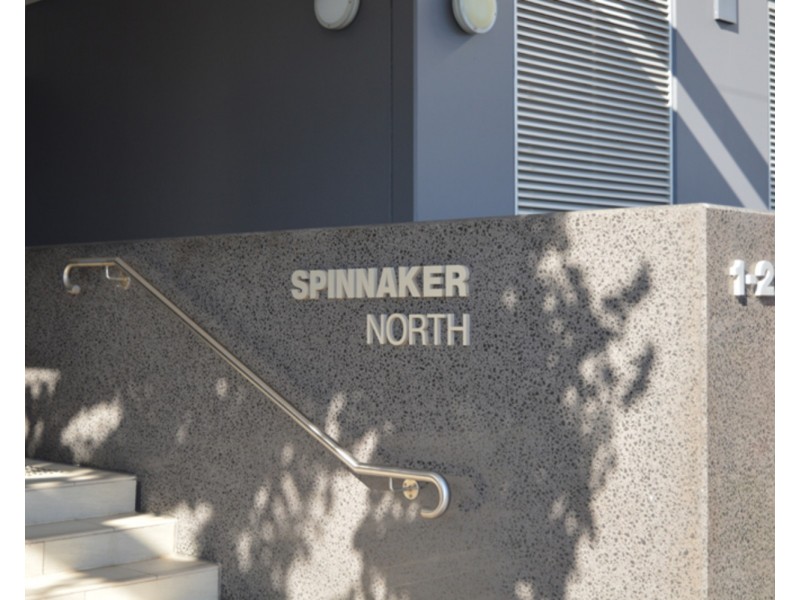 301/1-2 Tarni Court, New Port SA 5015