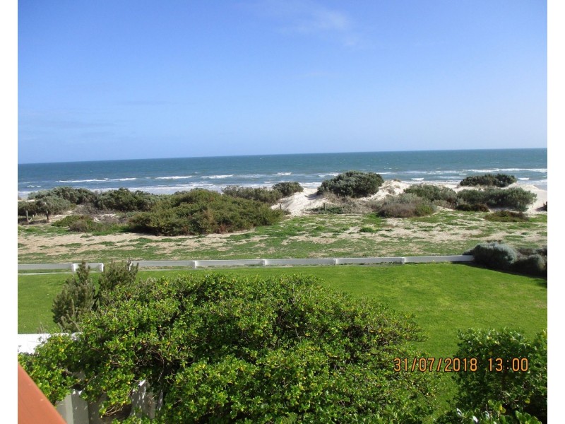 11/1 Amarina Court, Semaphore Park SA 5019