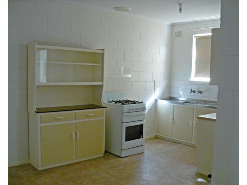 685 Military Road, Taperoo SA 5017