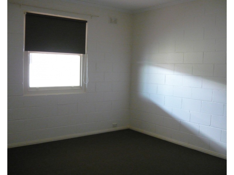 685 Military Road, Taperoo SA 5017