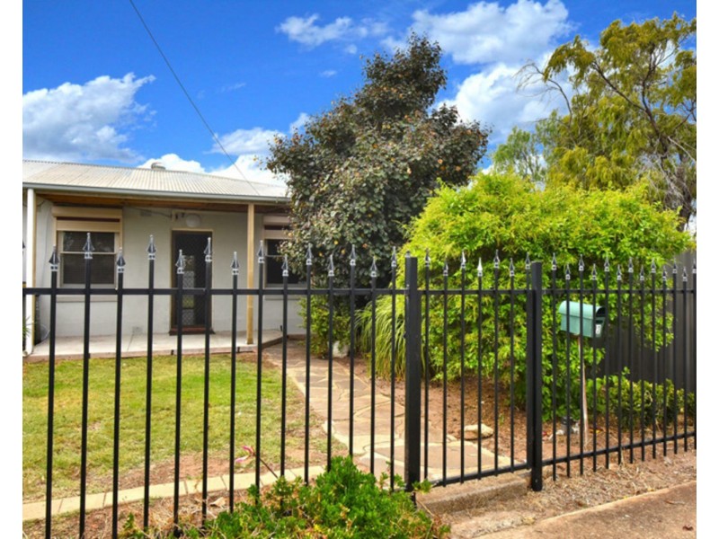 22 Echunga Street, Taperoo SA 5017