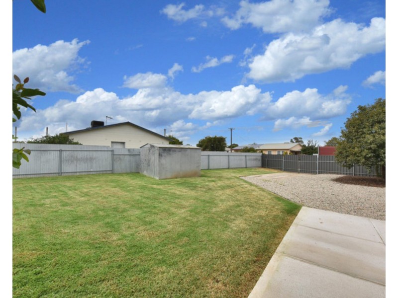 22 Echunga Street, Taperoo SA 5017