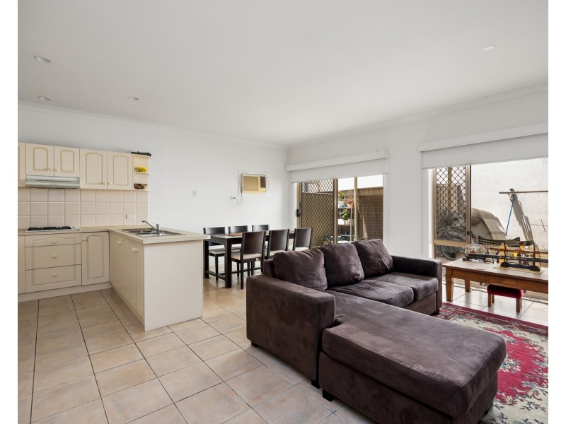 94 Langham Place, Port Adelaide SA 5015
