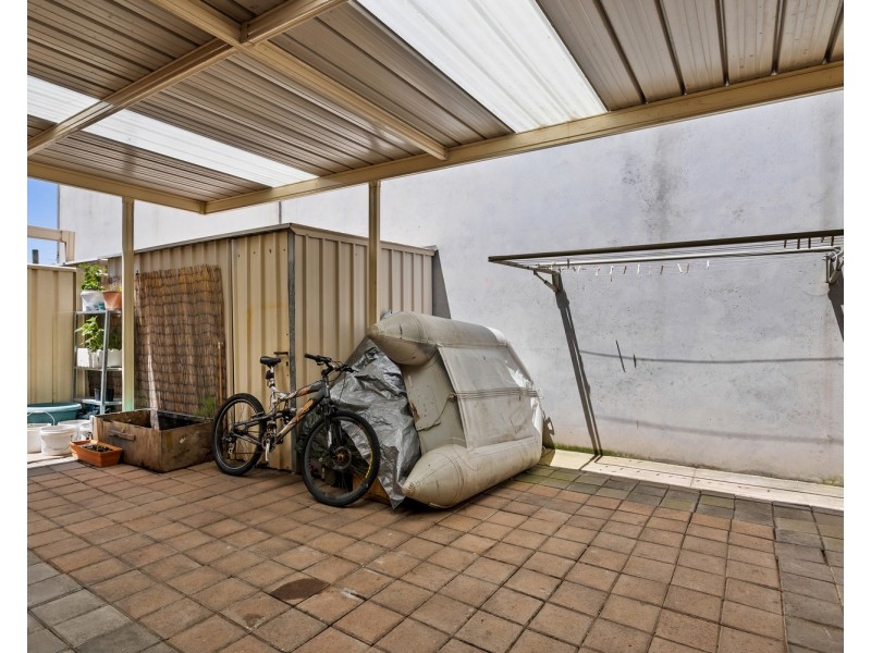 94 Langham Place, Port Adelaide SA 5015