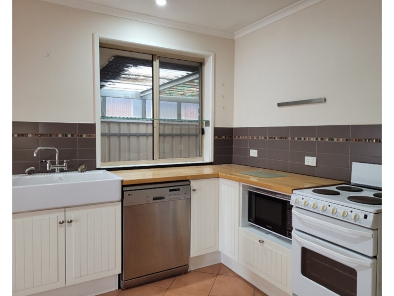 19 Emerald Parade, Ottoway SA 5013