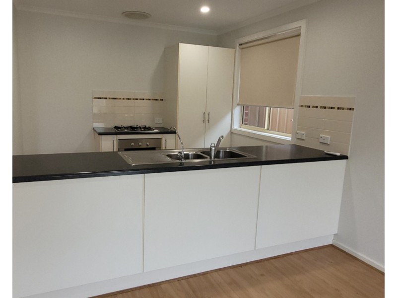 10 Regent Street, Pennington SA 5013