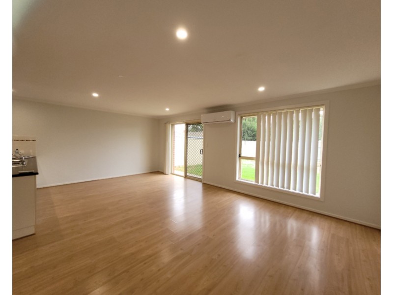 10 Regent Street, Pennington SA 5013