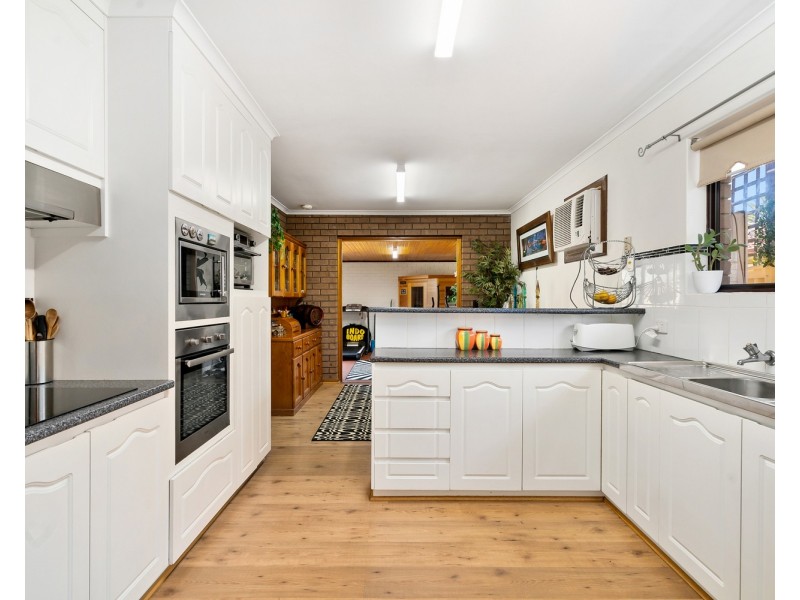 10 Himalaya Drive, North Haven SA 5018