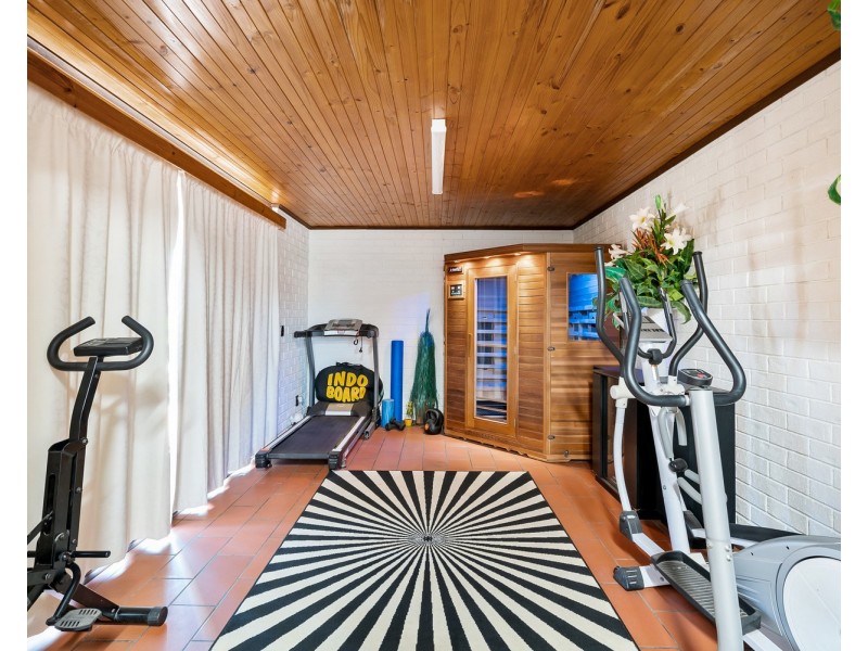 10 Himalaya Drive, North Haven SA 5018