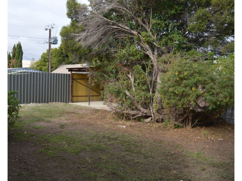 18 Hilton Street, Birkenhead SA 5015