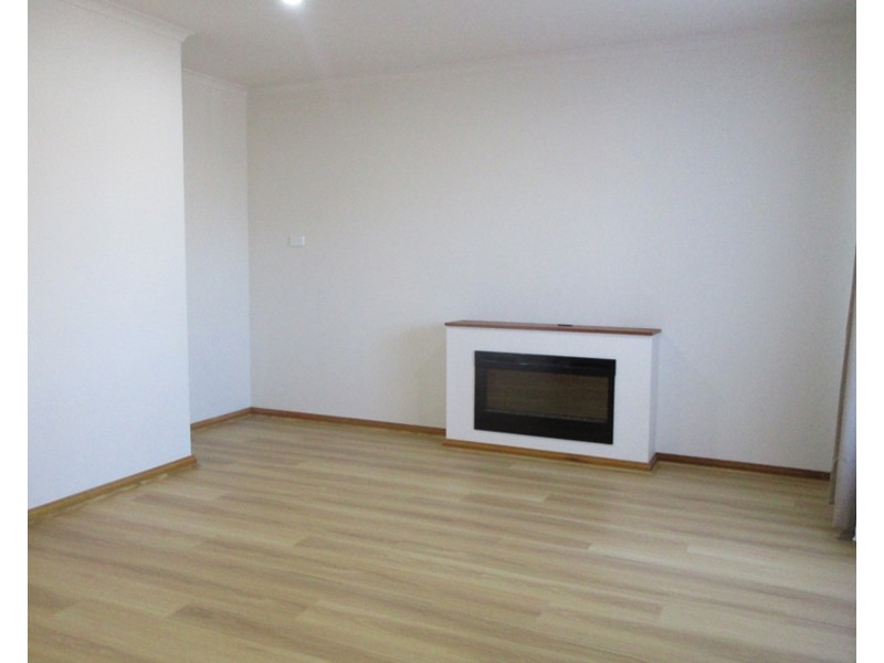 1/2 Aurelia Drive, North Haven SA 5018