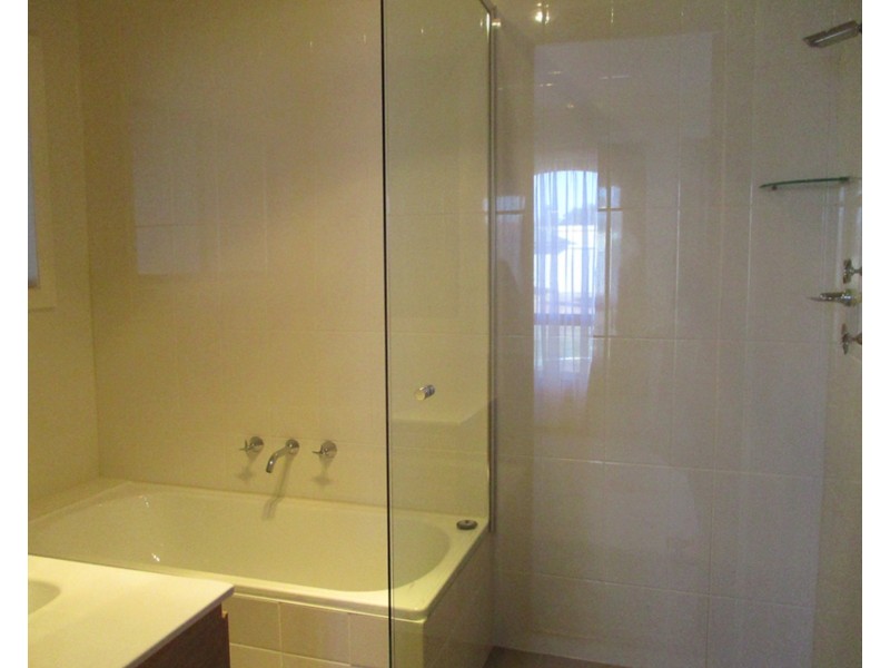 1/2 Aurelia Drive, North Haven SA 5018