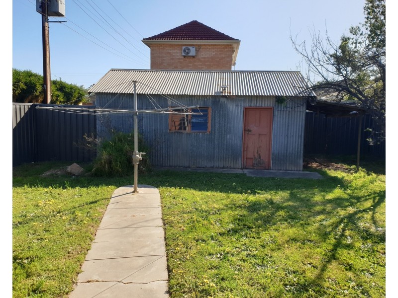 98 Maple Avenue, Royal Park SA 5014