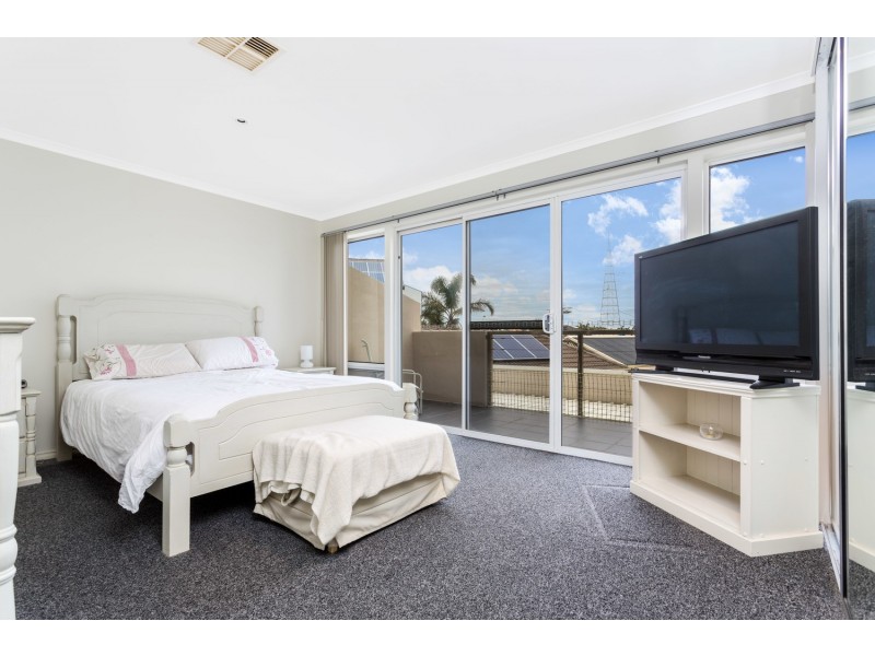 9 One and All Drive, North Haven SA 5018