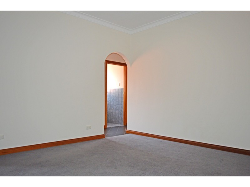 2/18 Elizabeth Street, Rosewater SA 5013