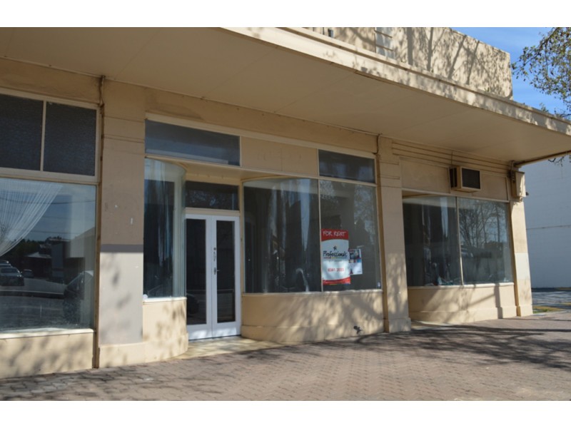 62 St Vincent Street, Port Adelaide SA 5015