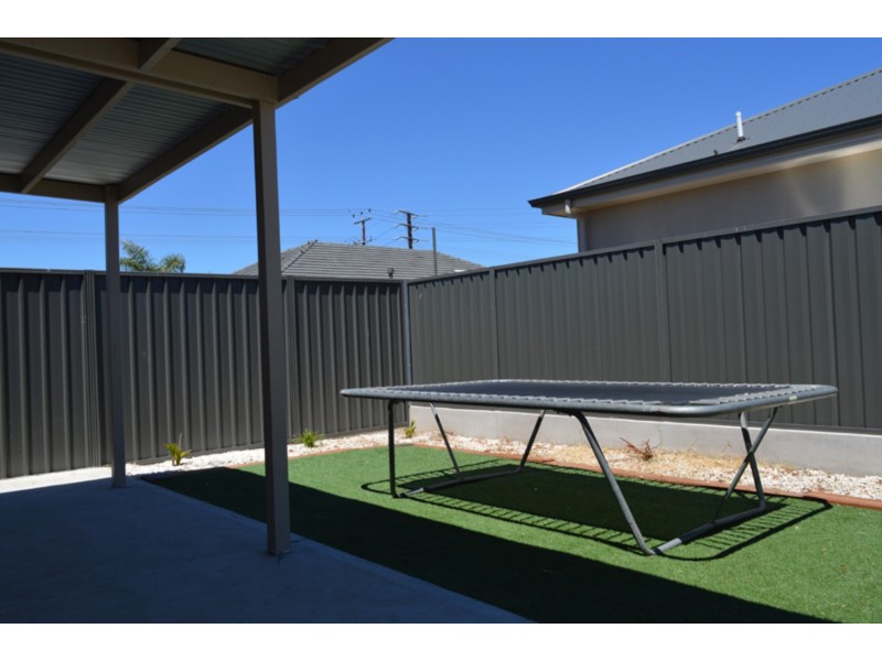 72 Marmora Terrace, Osborne SA 5017