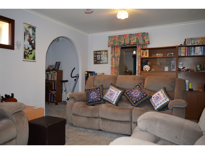 10 Fraser Drive, North Haven SA 5018