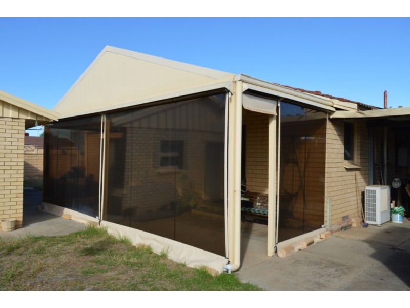 10 Fraser Drive, North Haven SA 5018