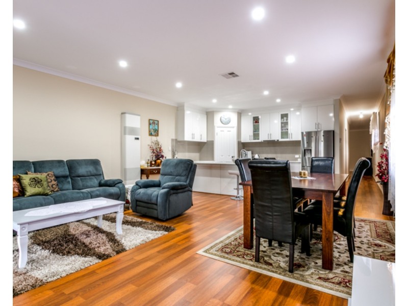 27 Pudney Street, Seaton SA 5023