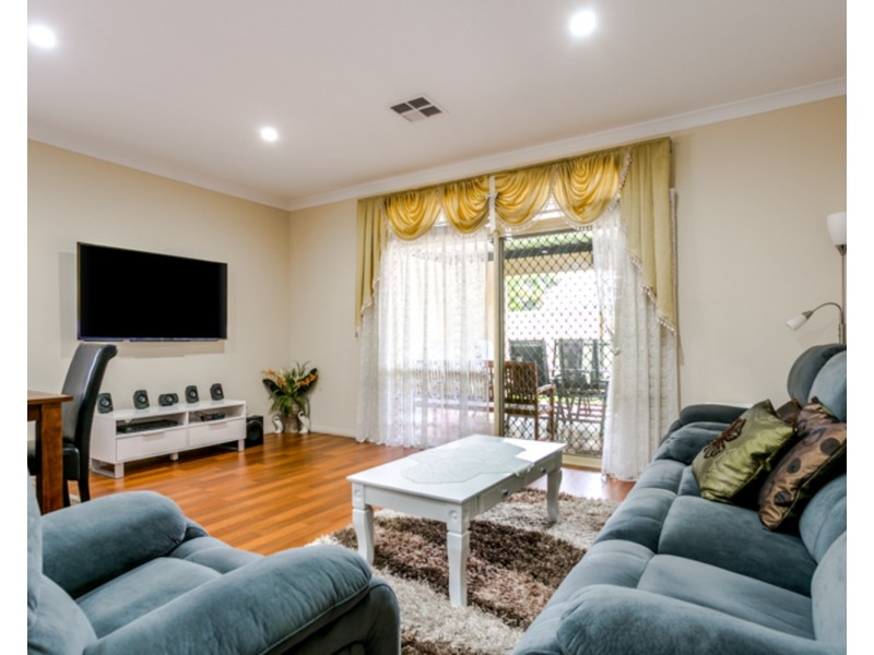 27 Pudney Street, Seaton SA 5023