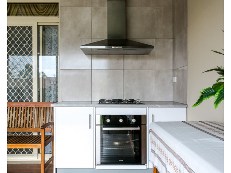 27 Pudney Street, Seaton SA 5023