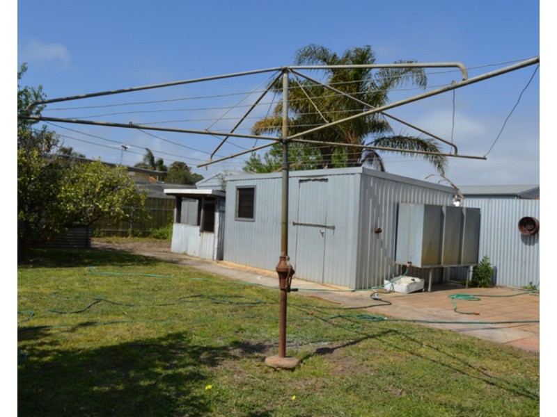 654 Military Road, Taperoo SA 5017