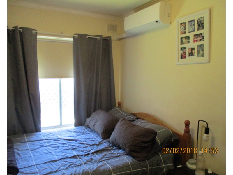 2/25 Centre Street, Largs Bay SA 5016