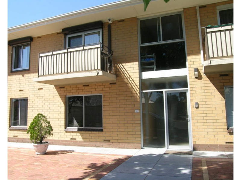 2/10 Angas Street, Alberton SA 5014