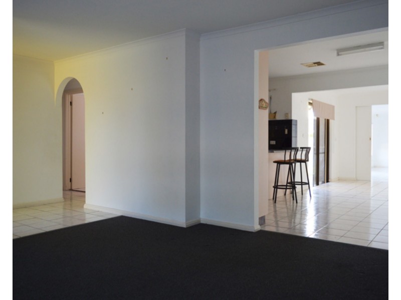 10 Beaufort Street, North Haven SA 5018