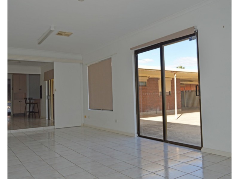 10 Beaufort Street, North Haven SA 5018