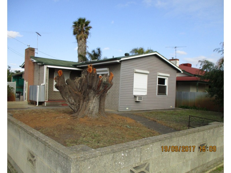 654 Military Road, Taperoo SA 5017