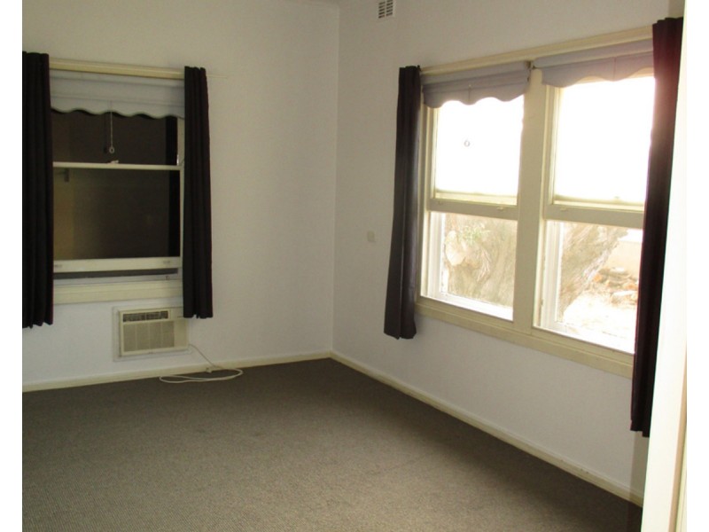 654 Military Road, Taperoo SA 5017