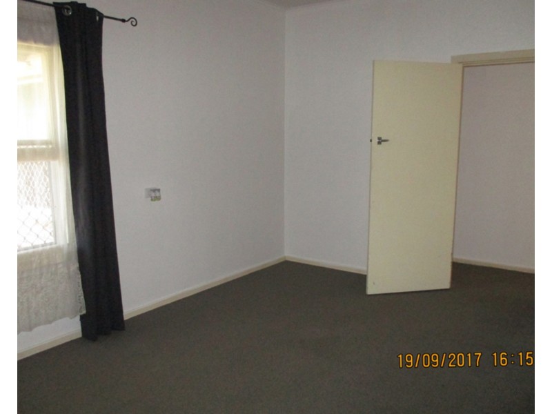 654 Military Road, Taperoo SA 5017