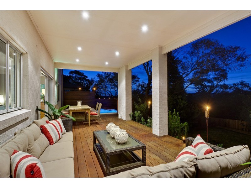25 Alt Crescent, Davidson NSW 2085