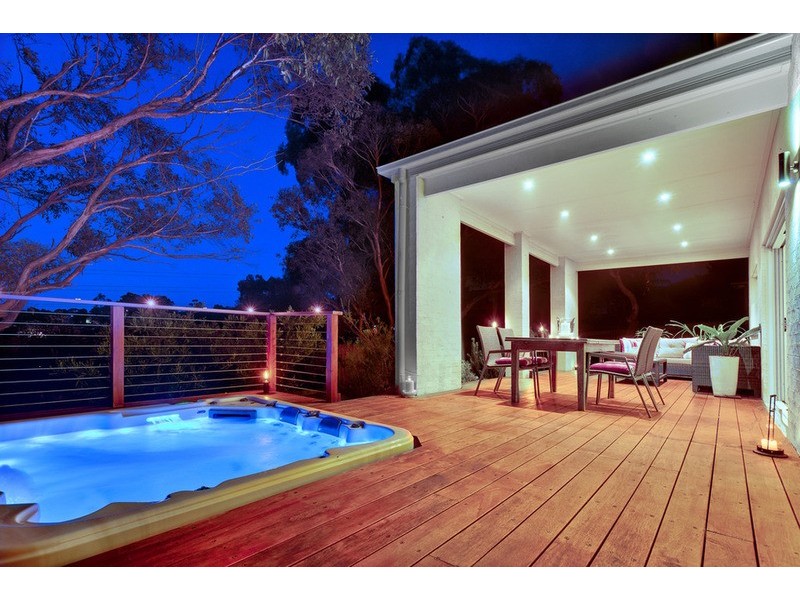 25 Alt Crescent, Davidson NSW 2085