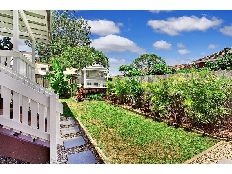 235 Warringah  Road, Beacon Hill NSW 2100