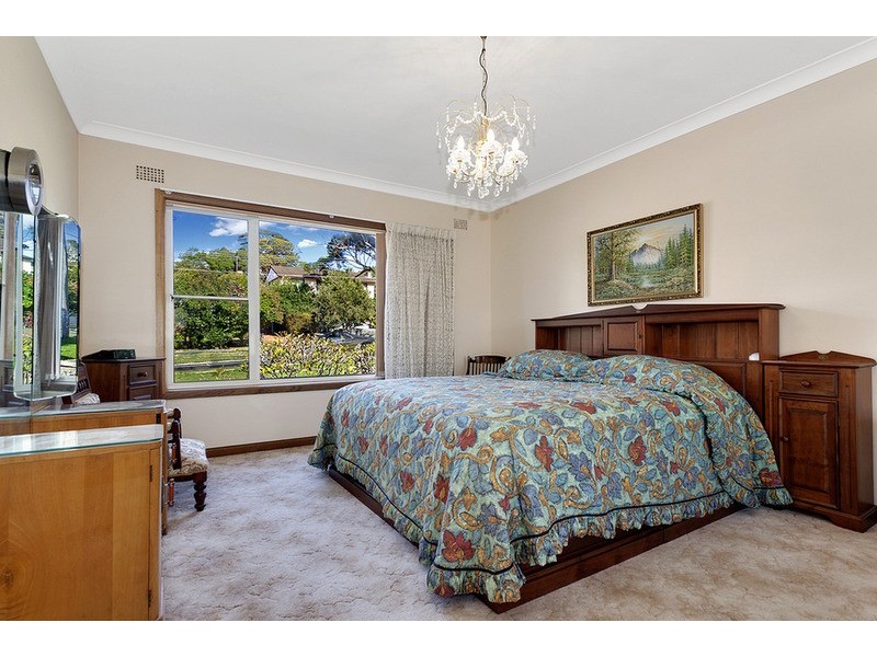 80  Frenchs Forest Road, Seaforth NSW 2092