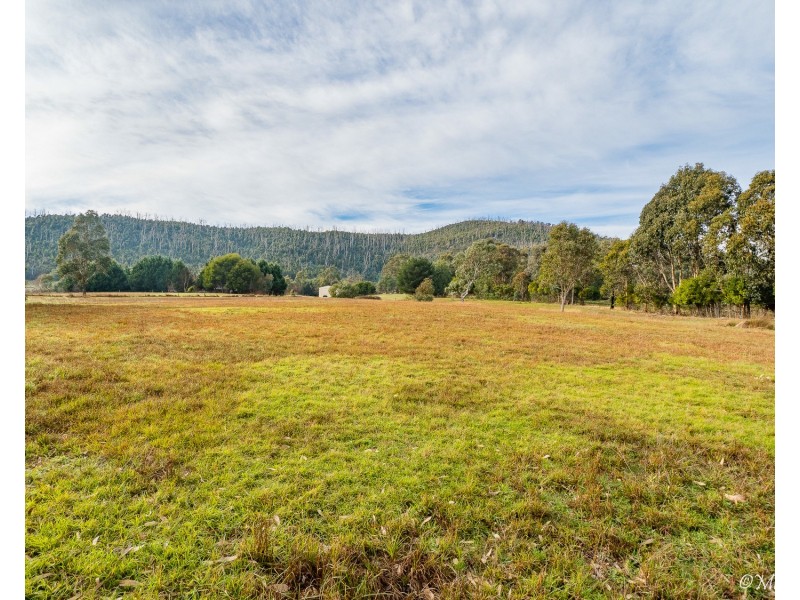 16 Seal Rock Road, Buxton VIC 3711